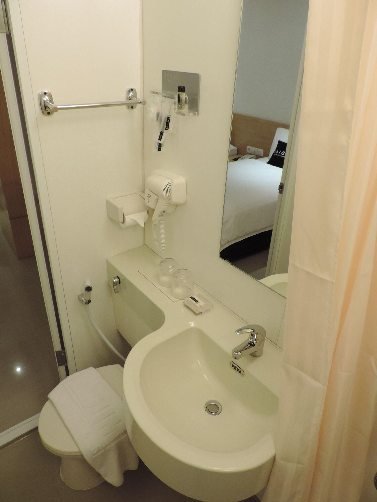 Zodiak Kebon Jati By Kagum Hotels Bandung Exterior foto