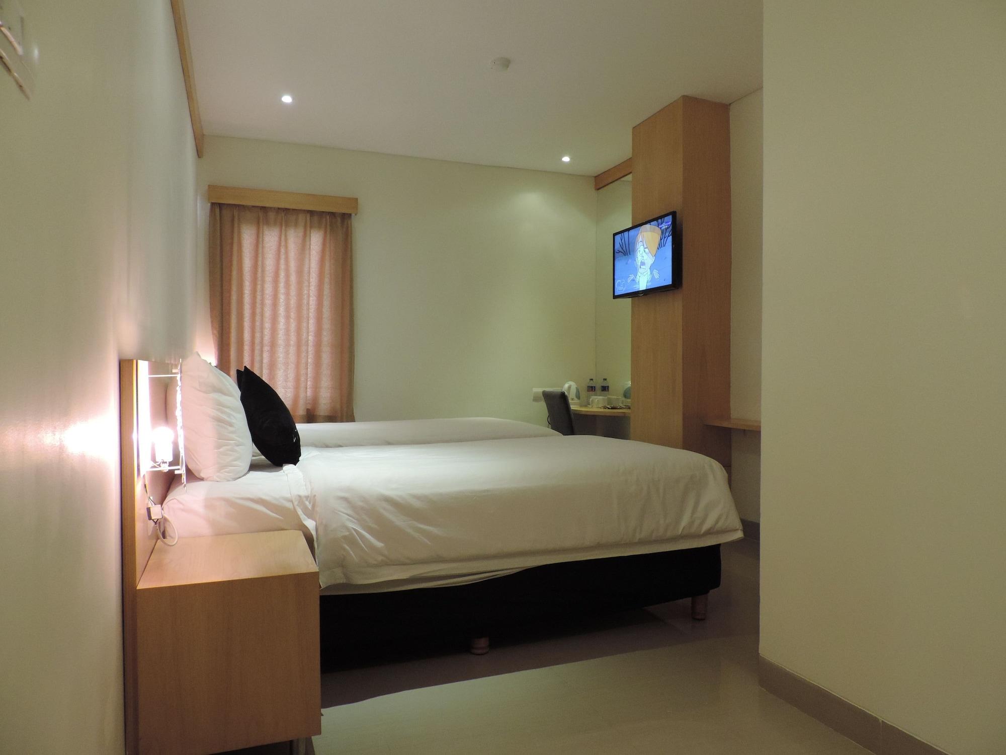 Zodiak Kebon Jati By Kagum Hotels Bandung Exterior foto